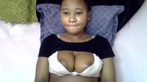 vanillavenus online show from 11/26/25, 10:33