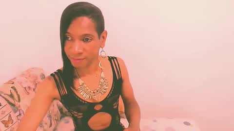 Snapshot of vannesascott chatting on 03/02/26, 03:41 VANNESA online show from 03/02/26, 03:41