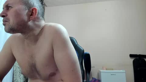 vano_822 online show from 04/13/26, 04:34