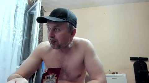 vano_822 online show from 05/17/26, 06:15