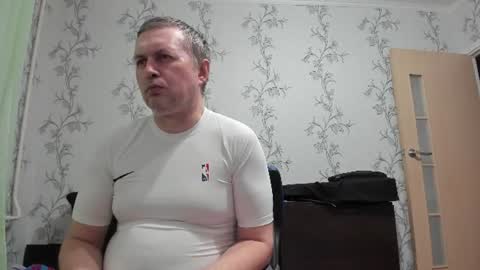 vano_822 online show from 06/11/26, 07:56