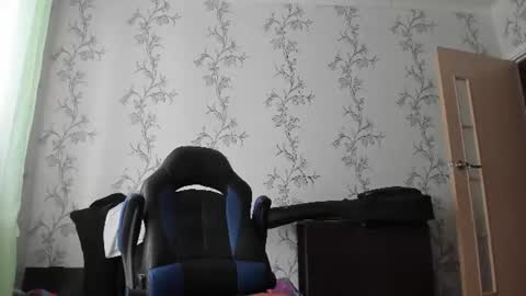 vano_822 online show from 06/12/26, 08:02
