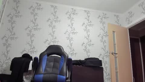 vano_822 online show from 06/17/26, 09:05