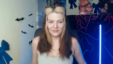 Vanessa online show from 04/26/26, 06:44