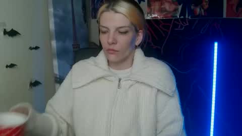 Vanessa online show from 05/01/26, 09:03