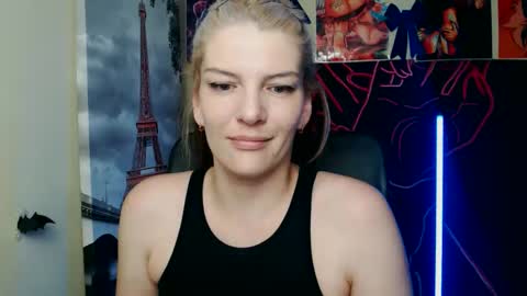 Vanessa online show from 05/21/26, 09:38