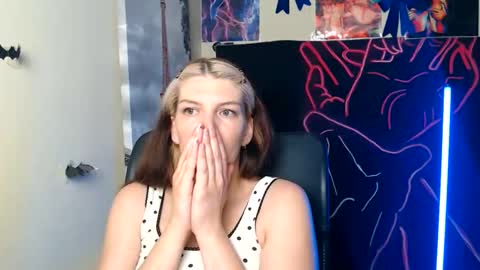 Vanessa online show from 06/08/26, 06:14