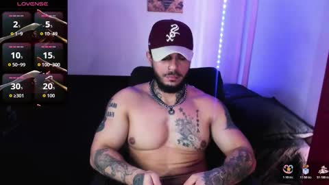 vanvelckan_ online show from 10/29/25, 07:04