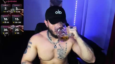 vanvelckan_ online show from 10/31/25, 10:44