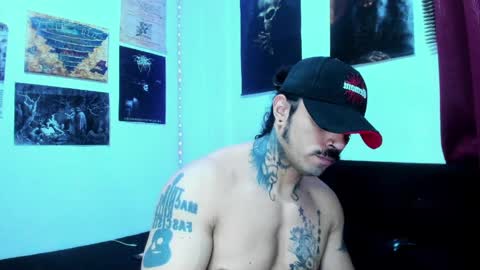 Snapshot of vanvelckan_ chatting on 04/06/26, 04:10 vanvelckan_ online show from 04/06/26, 04:10