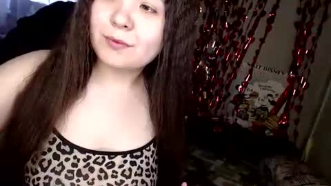 Var Kiss online show from 04/13/26, 04:29