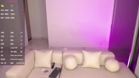 Snapshot of varenka_ivanova22 chatting on 03/28/26, 02:55 varenka_ivanova22 online show from 03/28/26, 02:55