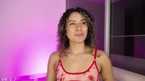 Snapshot of varenka_ivanova22 chatting on 04/13/26, 02:17 varenka_ivanova22 online show from 04/13/26, 02:17