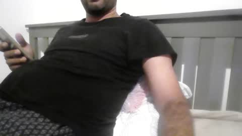 kerala mallu boy online show from 10/24/25, 10:28