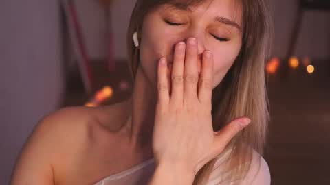 Heeeeey Im Hanna the art of tease  online show from 02/20/25, 08:28