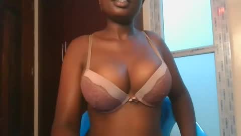 Snapshot of varlkay chatting on 01/16/26, 05:28 VarlKay online show from 01/16/26, 05:28