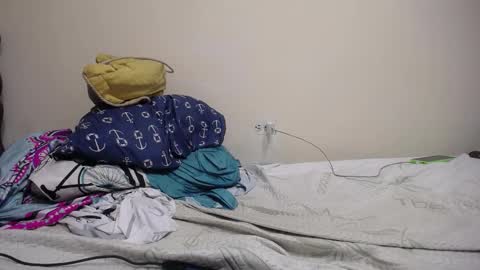 Snapshot of varmico chatting on 11/17/25, 03:01 Harold online show from 11/17/25, 03:01