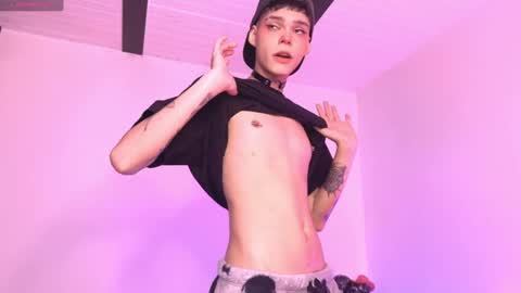 Snapshot of varya_ferreira chatting on 03/04/25, 06:58  Varya Ferreira - independent model  online show from 03/04/25, 06:58