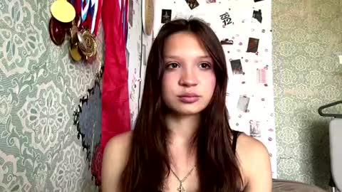 Anny online show from 07/11/26, 06:38