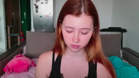 Snapshot of vasilisa_lik chatting on 09/28/25, 04:51 Vasilisa lik online show from 09/28/25, 04:51