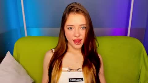 VasilisaLove online show from 06/20/26, 01:52