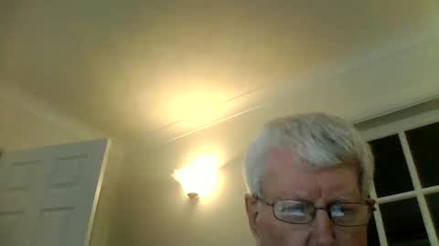 Snapshot of vassus chatting on 01/08/25, 10:48 vassus online show from 01/08/25, 10:48