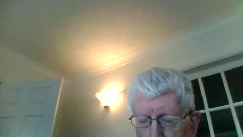 Snapshot of vassus chatting on 01/09/25, 12:30 vassus online show from 01/09/25, 12:30