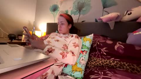 vaua089 online show from 11/05/25, 05:18