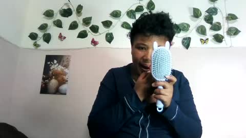Vayannah online show from 06/28/26, 11:49