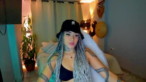 Vayolett Bass online show from 05/04/26, 07:15