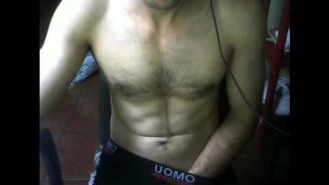 Snapshot of vca2000 chatting on 10/29/25, 05:47 vca2000 online show from 10/29/25, 05:47