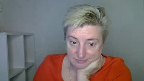 vea_motty online show from 11/25/25, 12:05