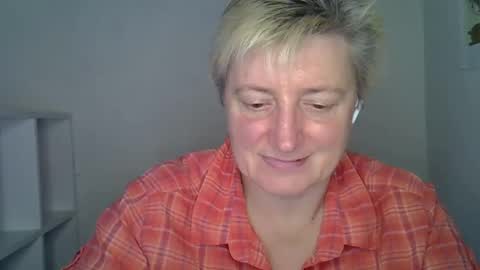 vea_motty online show from 12/16/25, 11:37