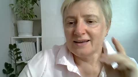vea_motty online show from 04/24/26, 12:07