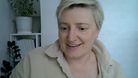 vea_motty online show from 04/25/26, 03:09