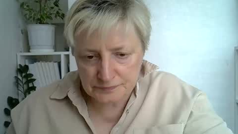 vea_motty online show from 04/30/26, 11:27