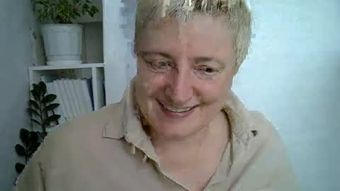 vea_motty online show from 06/04/26, 06:08