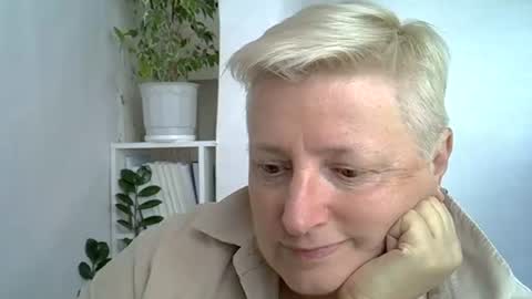 Snapshot of vea_motty chatting on 08/02/26, 01:09 vea_motty online show from 08/02/26, 01:09