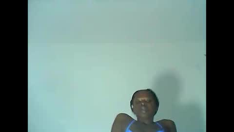 Snapshot of vee353123 chatting on 05/09/26, 07:41 Vee online show from 05/09/26, 07:41