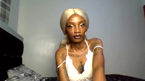 Snapshot of veegee7 chatting on 03/09/26, 07:01 Luma online show from 03/09/26, 07:01