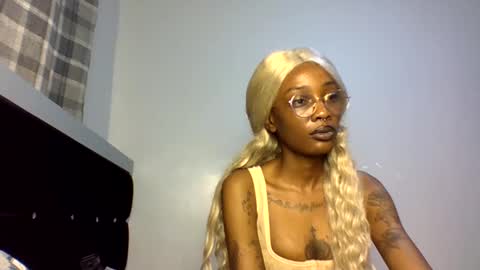 Snapshot of veegee7 chatting on 03/11/26, 05:35 Luma online show from 03/11/26, 05:35