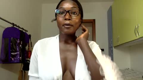 ebony ivanna online show from 07/15/26, 04:56