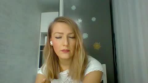 Snapshot of veessa chatting on 01/16/26, 01:26 Veessa online show from 01/16/26, 01:26