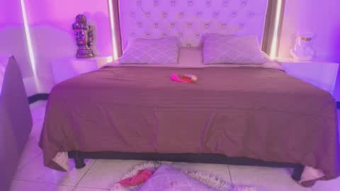 VEGA  online show from 12/21/25, 10:11