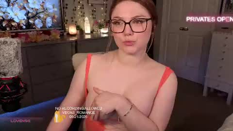 vegas_romance online show from 06/22/26, 03:25