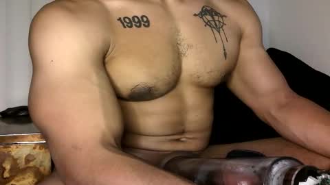 Vegas Love online show from 10/23/25, 07:40