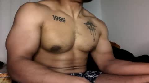 Vegas Love online show from 11/08/25, 07:30