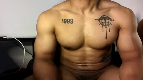 Snapshot of vegasluv702 chatting on 06/30/26, 11:39 Vegas Love online show from 06/30/26, 11:39