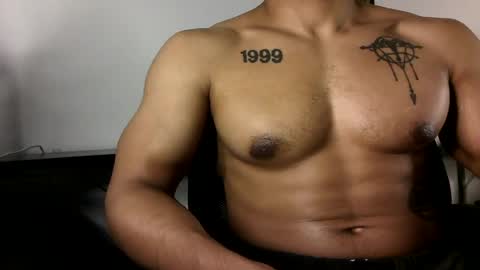 Snapshot of vegasluv702 chatting on 07/28/26, 09:59 Vegas Love online show from 07/28/26, 09:59