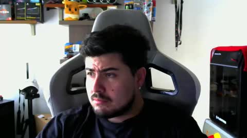 Charles online show from 11/12/25, 03:23